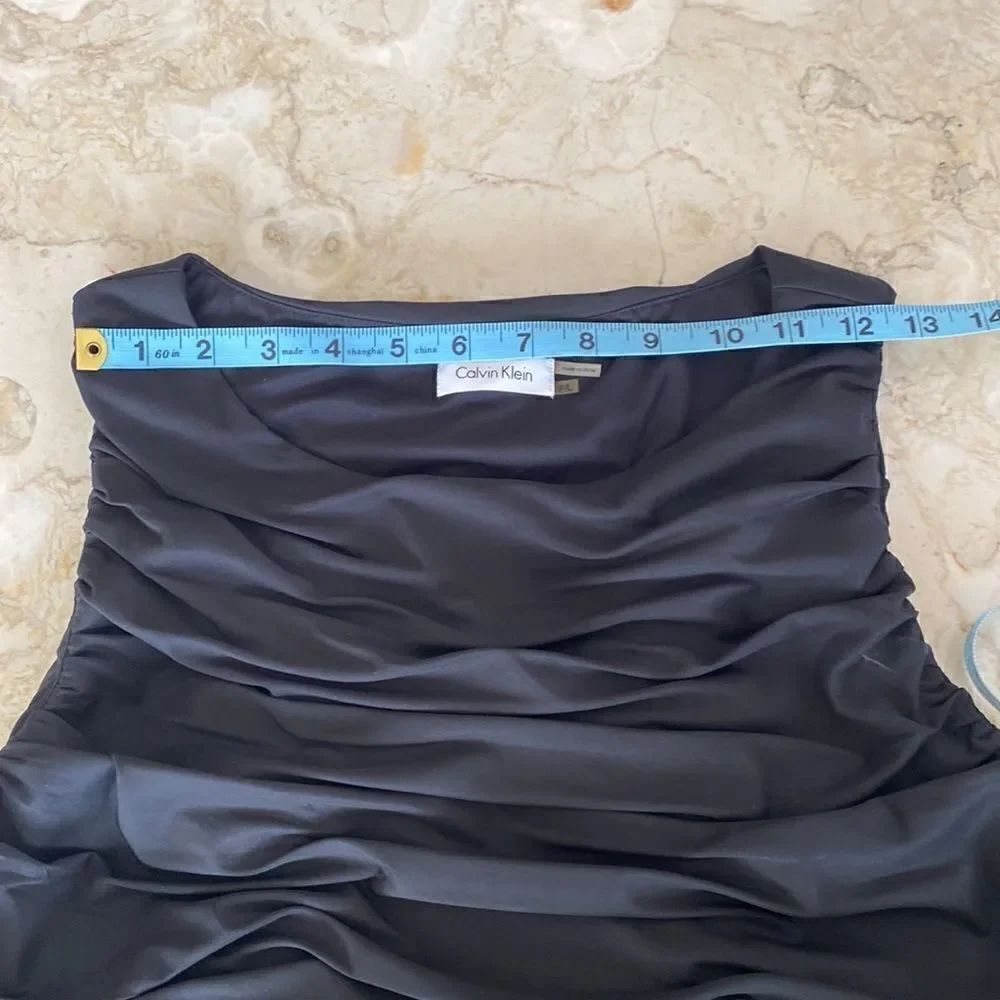Calvin Klein Rushed Sleeveless Top - Picture 12 of 16